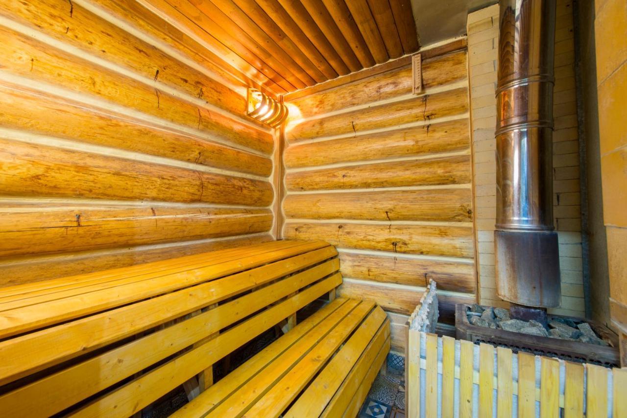 Inn Ozz Karaganda Luaran gambar