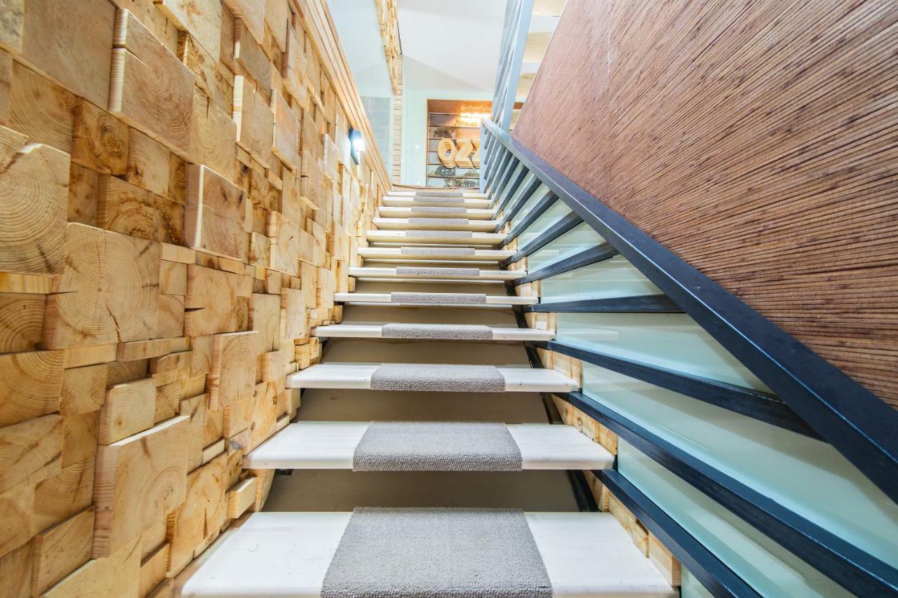 Inn Ozz Karaganda Luaran gambar